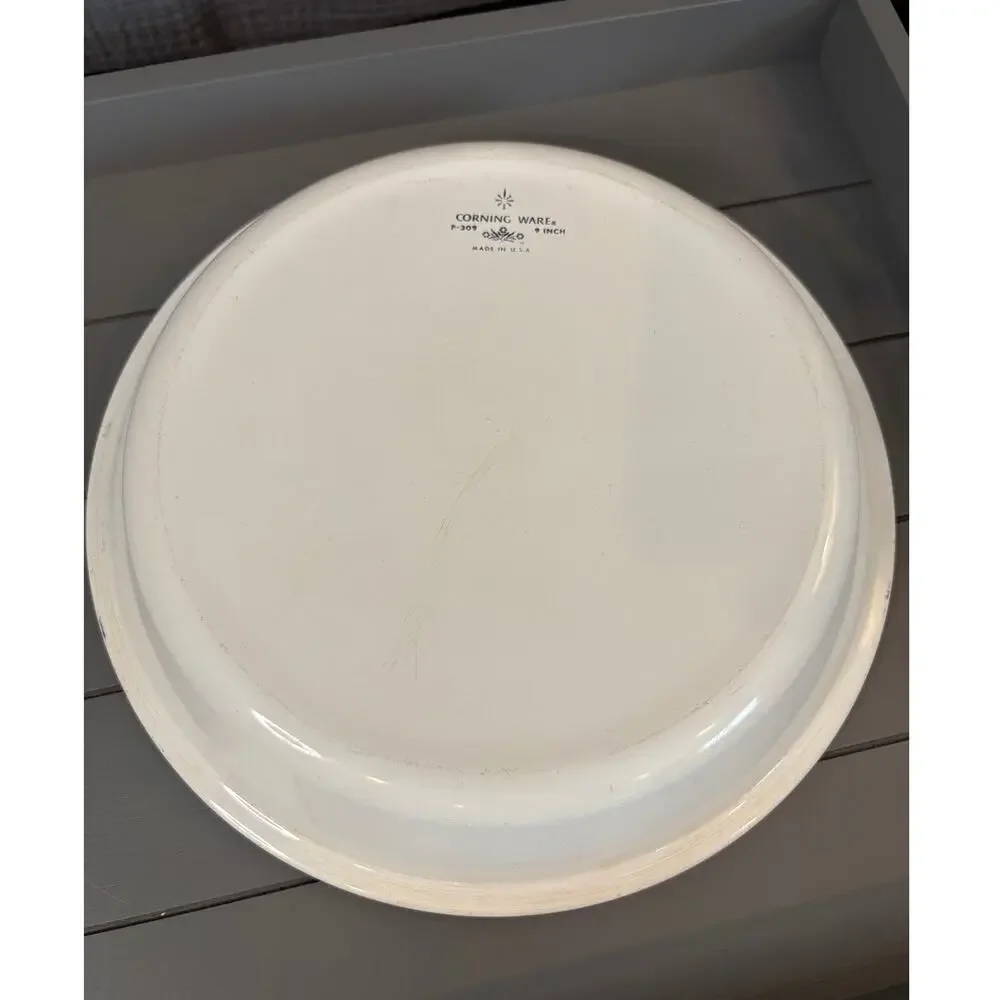 Corning Ware Blue Cornflower 9" Pie Plate, model P-309. - Picture 4 of 6